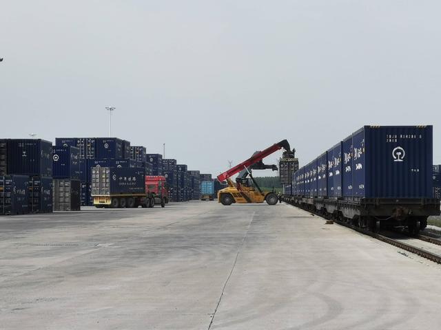 省時(shí)即辦自助！吉林省交通運(yùn)輸廳推出三項(xiàng)便民措施助力道路貨物運(yùn)輸